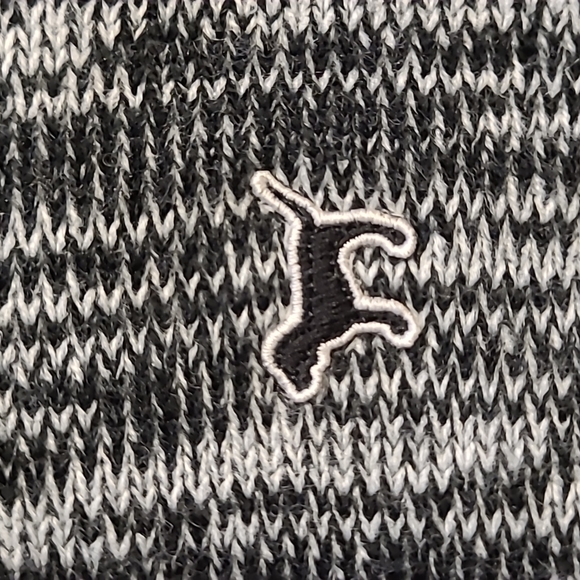 Pink victoria secret infinity scarf - Picture 2 of 3